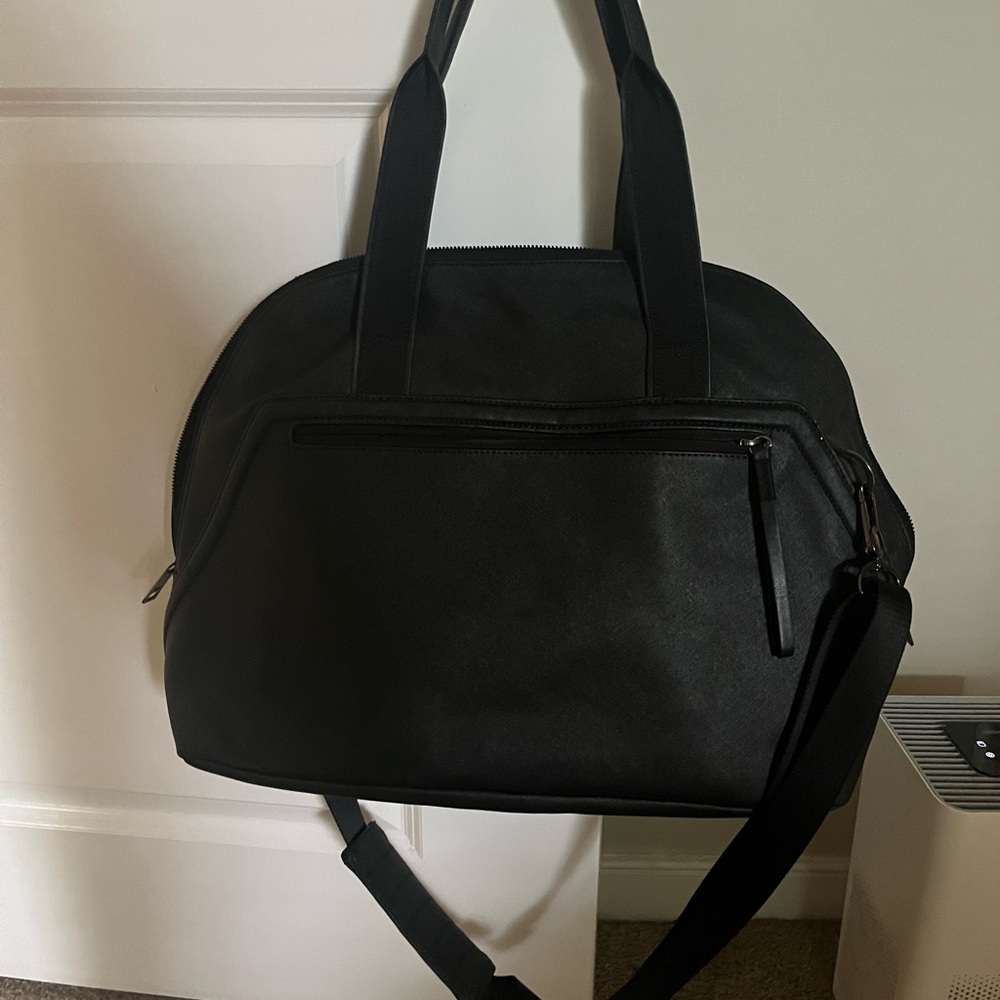 Lululemon Black Duffle Bag